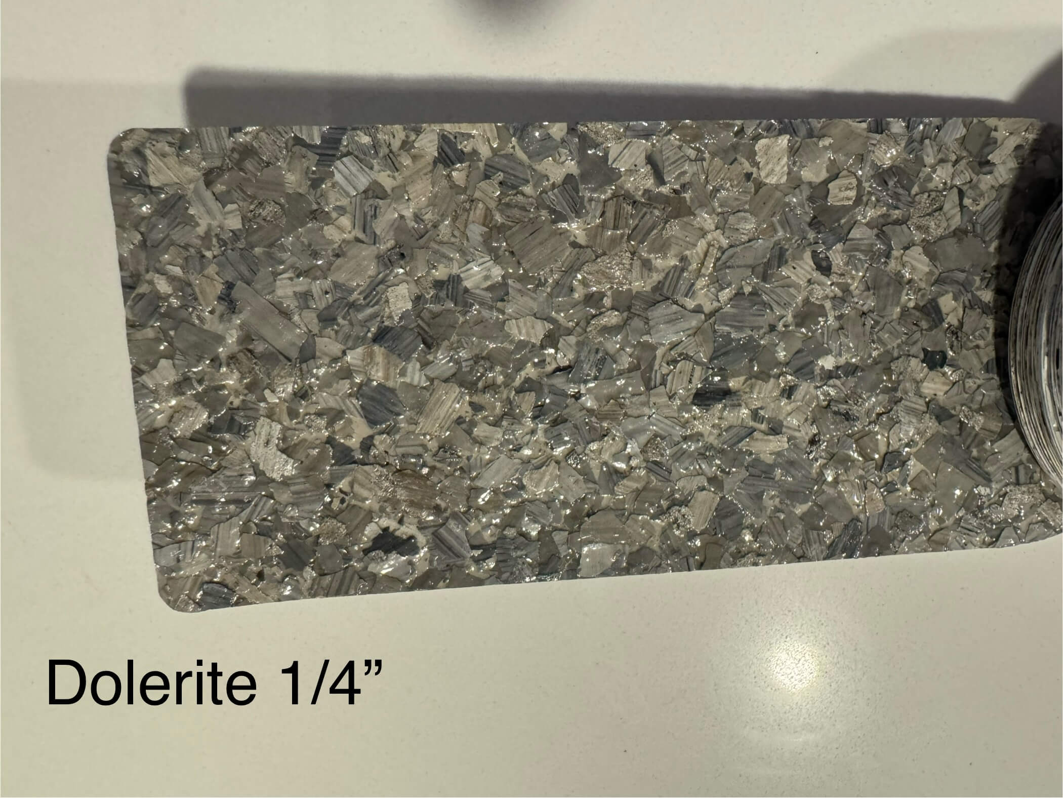 Dolerite 1/4 inch flake