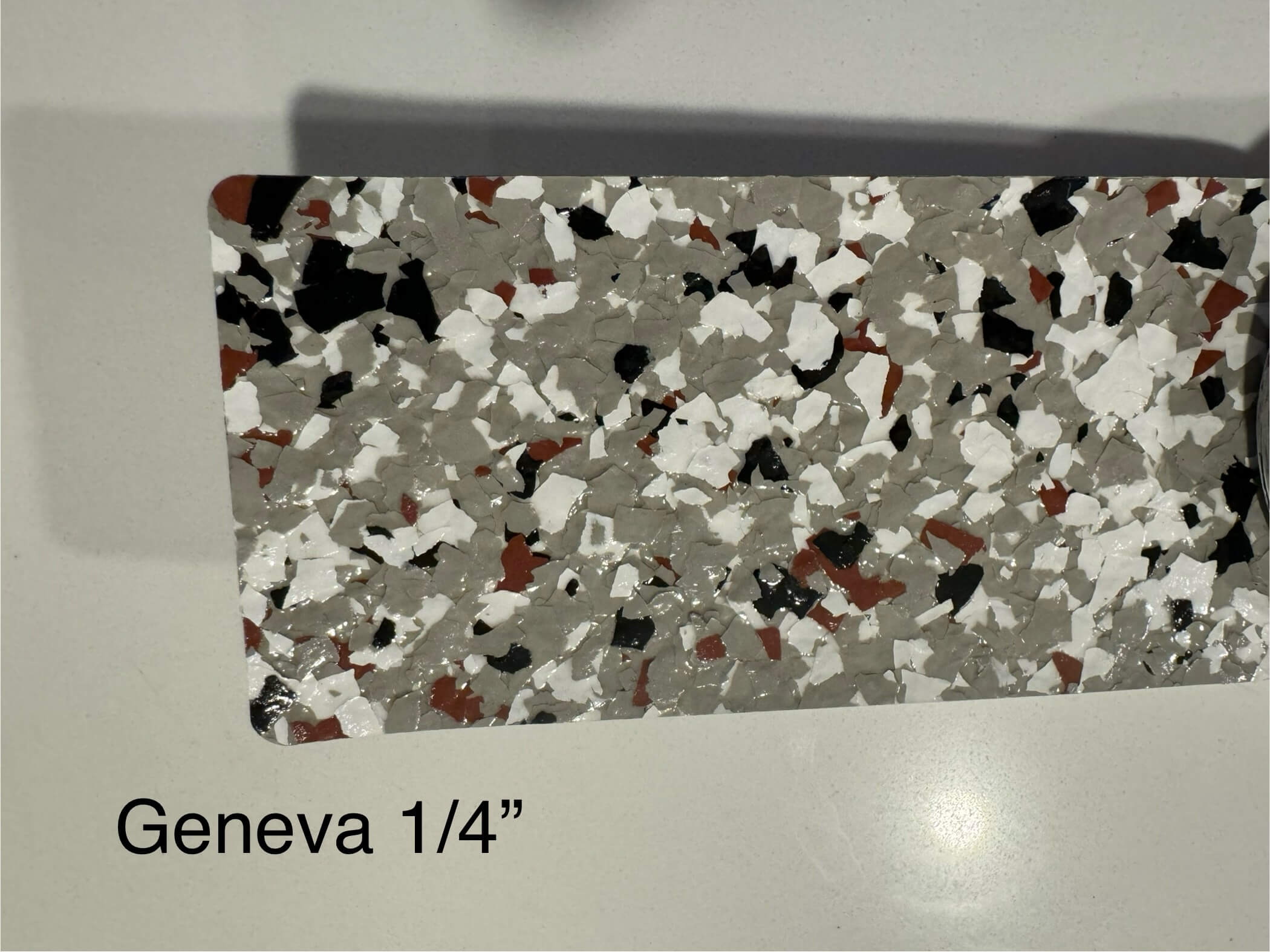 Geneva 1/4 inch flake